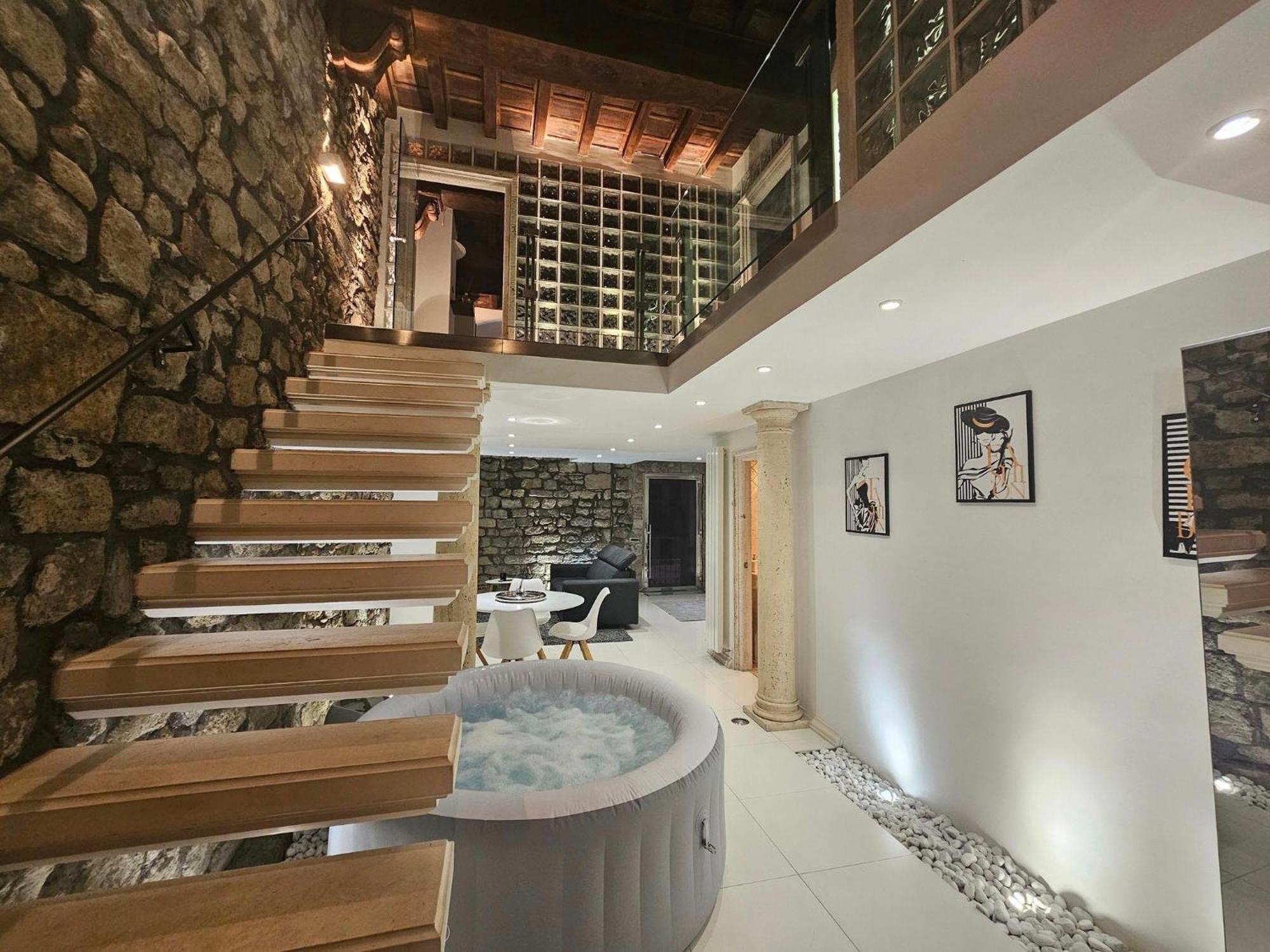 White Loft & Spa 维泰博 外观 照片