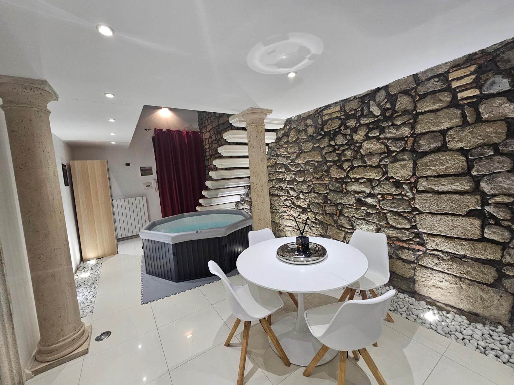 White Loft & Spa 维泰博 外观 照片